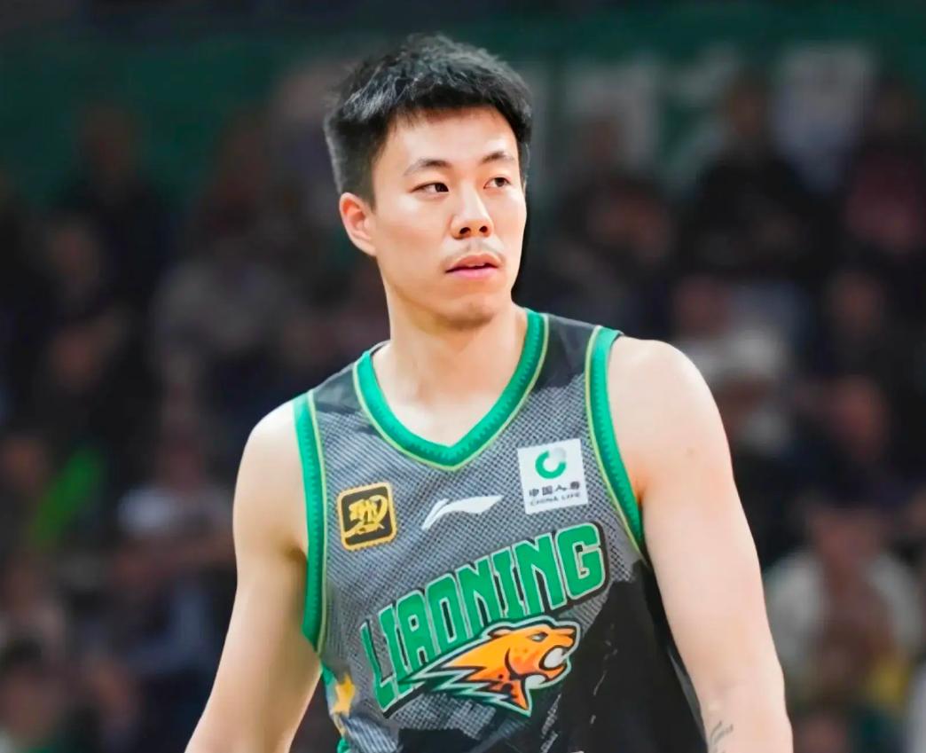 KOK官网_辽宁男篮CBA战胜江苏男篮张镇麟暴扣建功(辽宁男篮张镇麟消息)
